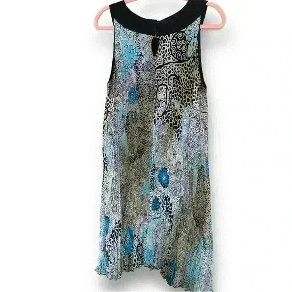 Essentials by Milano Plus Size Women Blue Black White Pleated Shift Dress Sz 12 - Picture 2 of 5